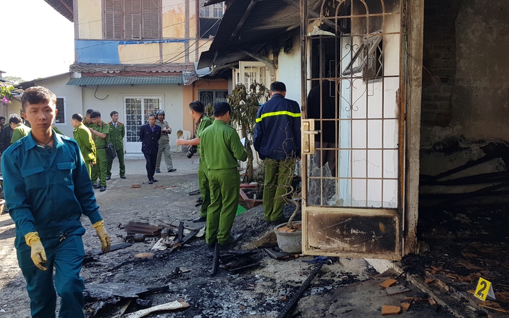 ‘5 người chết cháy ở khu biệt thự cổ’: Camera ghi cảnh hàng xóm mang xăng, khò lửa vào nhà nạn nhân