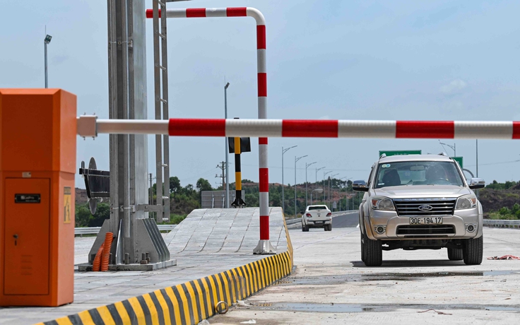 Quảng Ninh: Từ 5.10, cao tốc Tiên Yên - Móng Cái bắt đầu thu phí Quảng Ninh: Từ 5.10, cao tốc Tiên Yên - Móng Cái bắt đầu thu phí