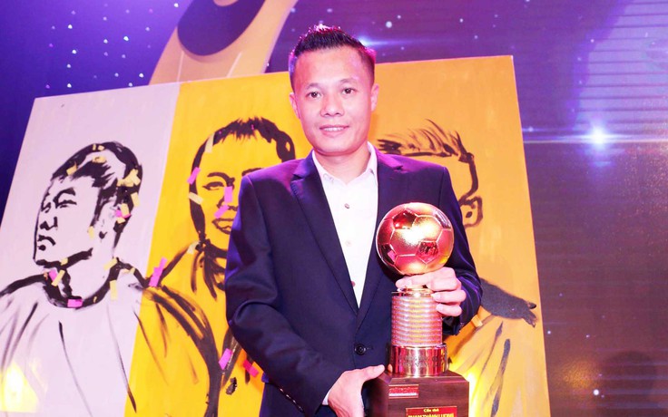 BLV Quang Huy: ‘Còn ai xứng đáng đoạt Quả bóng vàng 2016 hơn Thành Lương?’
