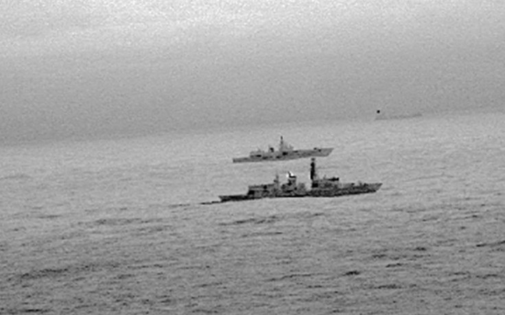 Nga lại đưa tàu chiến đến gần Anh