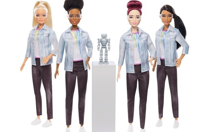 Búp bê Barbie làm kĩ sư lập trình?