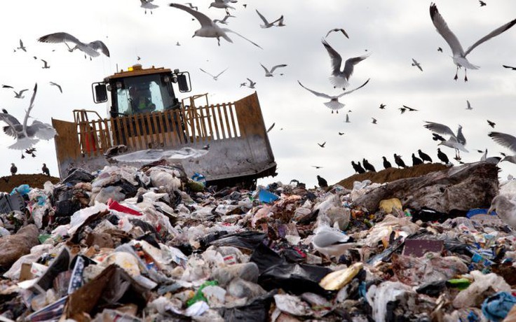 1.000 tấn rác từ Anh xuất lậu sang Ba Lan sau khi Trung Quốc từ chối nhập