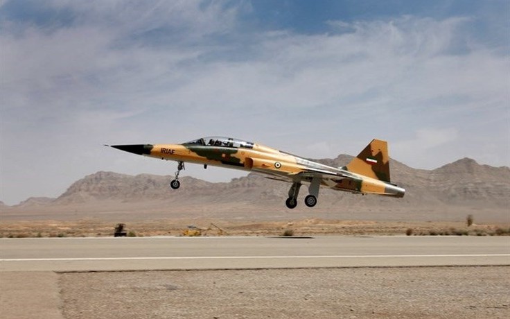 Máy bay chiến đấu nội địa 'thế hệ 4' của Iran hình dáng ra sao?