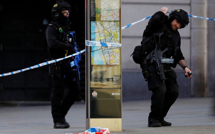 2 người thiệt mạng trong vụ khủng bố bằng dao ở London