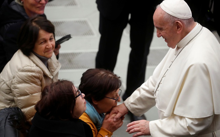 Giáo hoàng bỏ yêu cầu bảo mật với tài liệu về nạn lạm dụng tình dục trẻ em