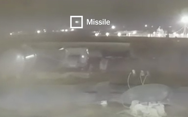 Video cho thấy cảnh 2 tên lửa Iran bắn hạ máy bay Ukraine