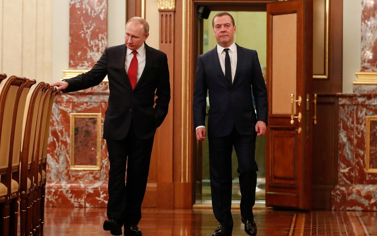Thủ tướng Nga Dmitry Medvedev từ chức