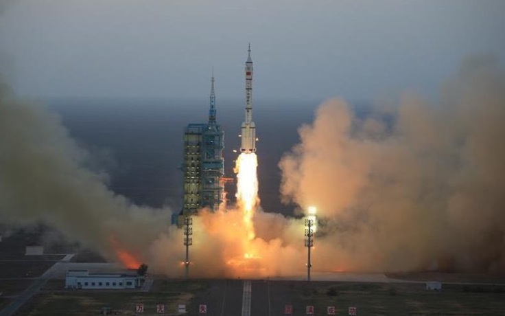 Trung Quốc phóng tàu vũ trụ tái sử dụng bí ẩn vào không gian