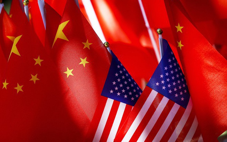Trung Quốc trả đũa, ngừng miễn thị thực đến Hồng Kông với nhiều quan chức Mỹ