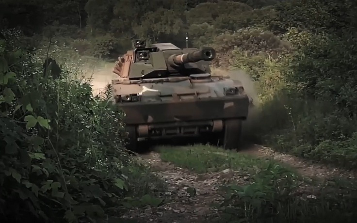 Công ty Hàn Quốc giới thiệu xe tăng hạng nhẹ cho quân đội Ấn Độ
