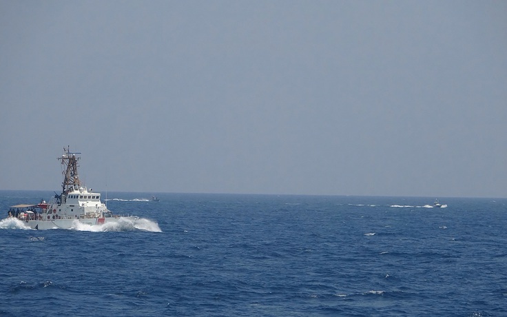 Iran lên án tàu Mỹ 'không chuyên nghiệp' khi nổ súng cảnh cáo ở vùng Vịnh