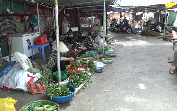 Chợ ngoại thành ở Hải Phòng những ngày Covid-19 bùng phát