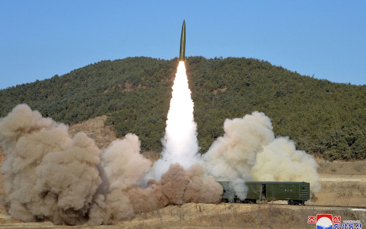 Chuyên gia nhận định ra sao về việc Triều Tiên liên tiếp thử tên lửa?