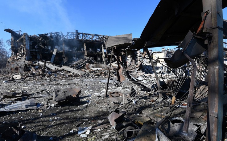 Ukraine nói Nga phá huỷ hoàn toàn sân bay tại Dnipro