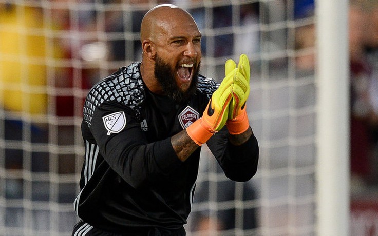 Văng tục với khán giả, Tim Howard bị cấm thi đấu 3 trận