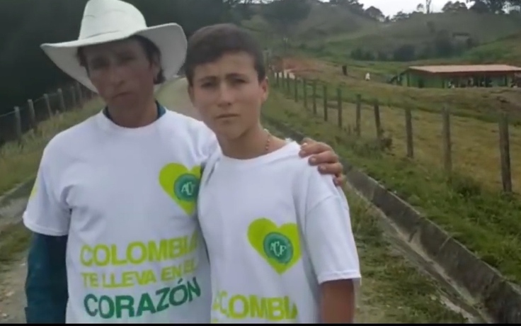 Người hùng 15 tuổi trong vụ máy bay Brazil rơi được tặng nhà