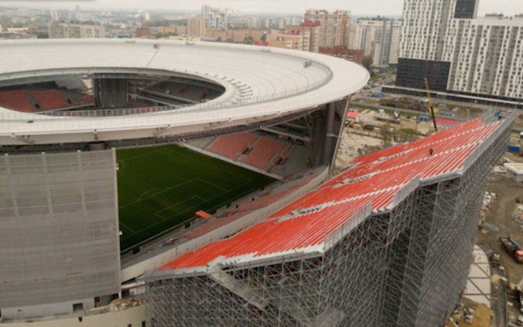 Ekaterinburg Arena - sân bóng kỳ lạ nhất thế giới