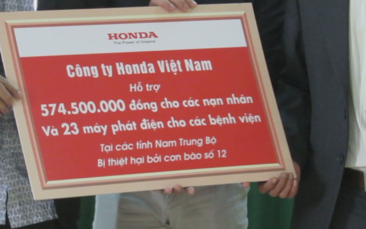 Honda VN chia sẻ khó khăn với đồng bào vùng lũ