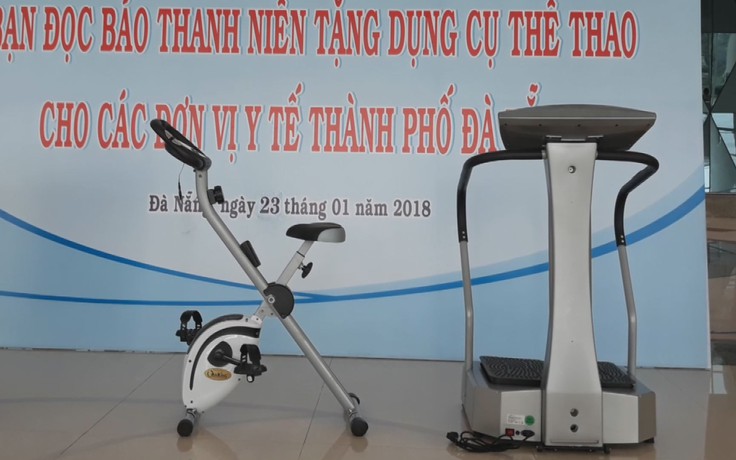 Tặng thiết bị thể thao cho các bệnh viện Đà Nẵng