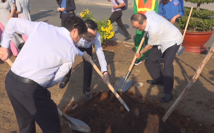 TP.HCM quyết tâm trồng nửa triệu cây xanh trong năm 2021