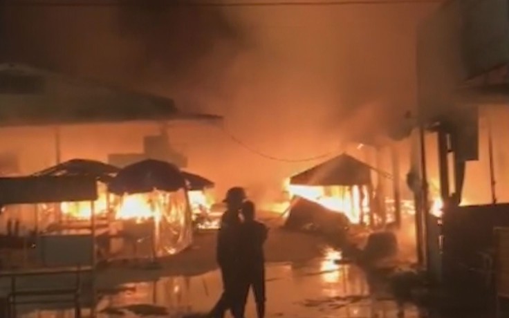 Cháy chợ ở Vĩnh Long, 1 ngôi nhà và nhiều ki ốt, sạp hàng bị thiêu rụi