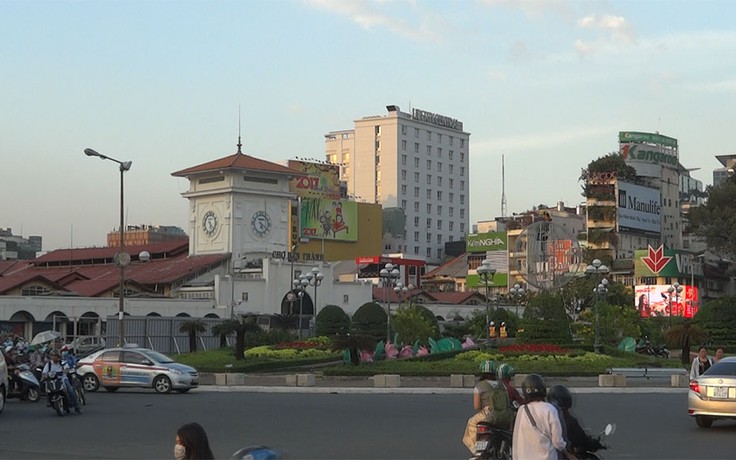 Giải phóng mặt bằng, chuẩn bị xây ga metro ngầm trước chợ Bến Thành