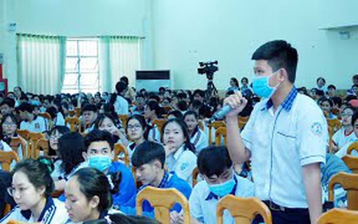 TRỰC TUYẾN: “Chọn ngành học cho tương lai” - Những điều cần lưu ý khi chọn ngành đăng ký dự thi - P1