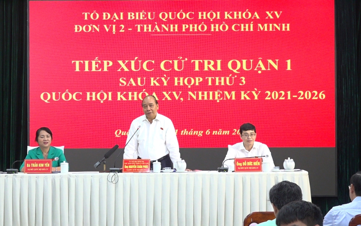 Chủ tịch nước Nguyễn Xuân Phúc đề nghị TP.HCM tiếp tục củng cố y tế cơ sở