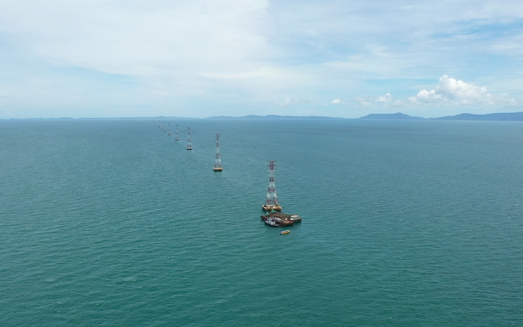 Đường dây điện vượt biển dài nhất Đông Nam Á ra Phú Quốc hoàn thành trong tháng 9 tới