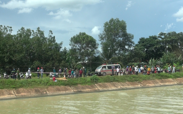 Xót xa 3 mẹ con tử vong dưới lòng kênh ở Tây Ninh