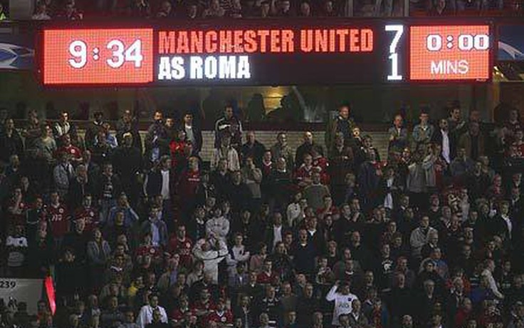 Ngày này năm ấy (10.4): Vùi dập Roma 7-1. Manchester United lập kỷ lục Champions League