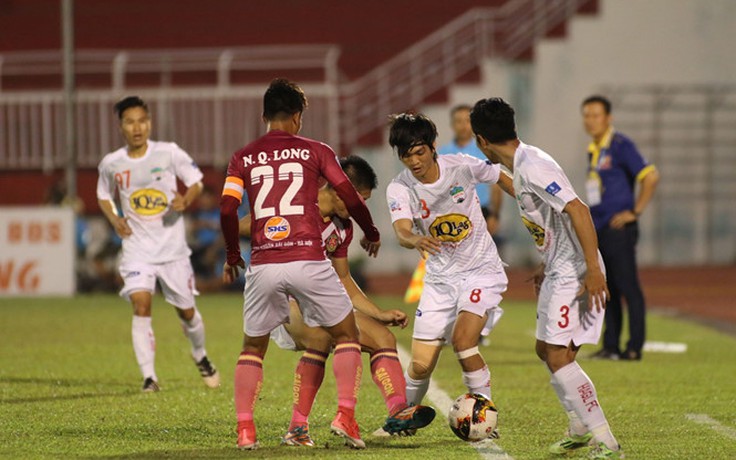 Phung phí cơ hội, HAGL thua Sài Gòn FC trên chấm luân lưu