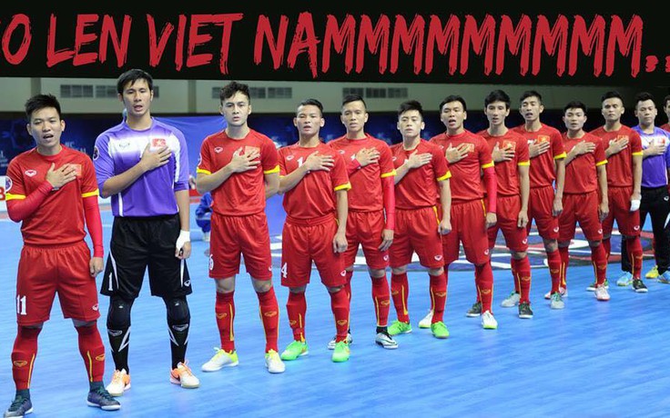 Mừng chiến thắng ở World Cup, tuyển futsal Việt Nam nhảy múa tưng bừng