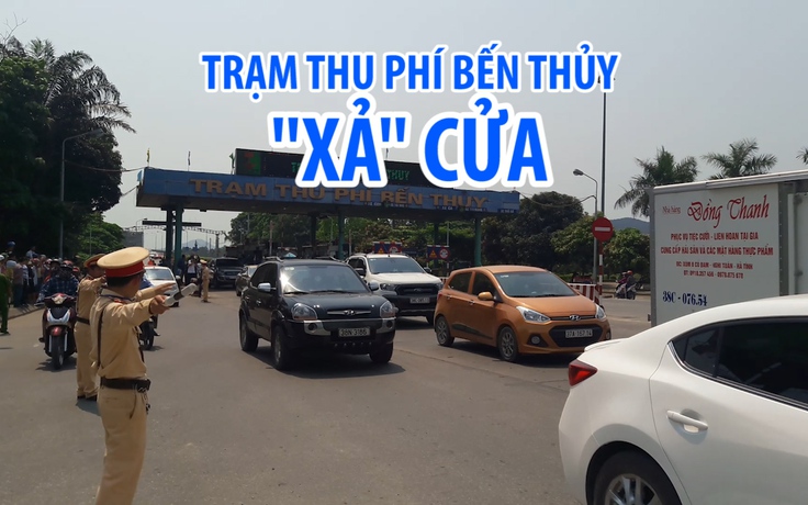 Trạm thu phí Bến Thủy “xả cửa” khi dân vây cầu bằng tiền 500 ngàn đồng