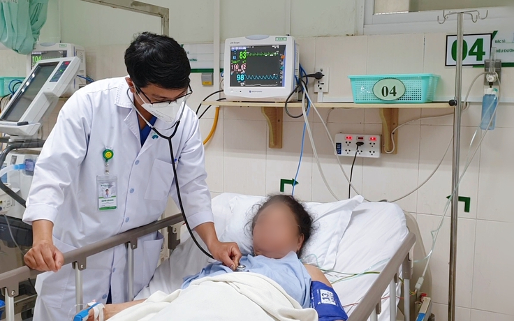 Bệnh nhân suy hô hấp nặng, suýt tử vong do hạt bắp mắc trong phế quản Bệnh nhân suy hô hấp nặng, suýt tử vong do hạt bắp mắc trong phế quản