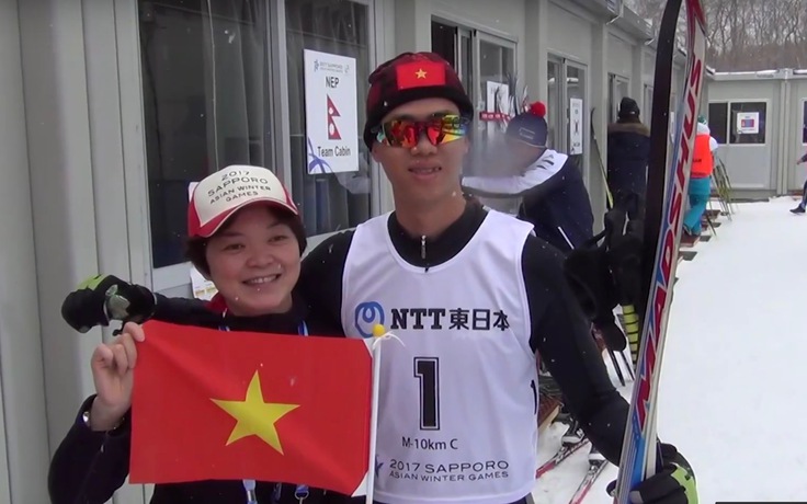 Đức Mạnh bật khóc khi hoàn thành 10km trượt tuyết băng đồng