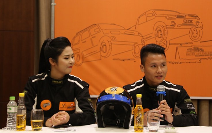 Nguyễn Quang Hải trổ tài đua ô tô địa hình