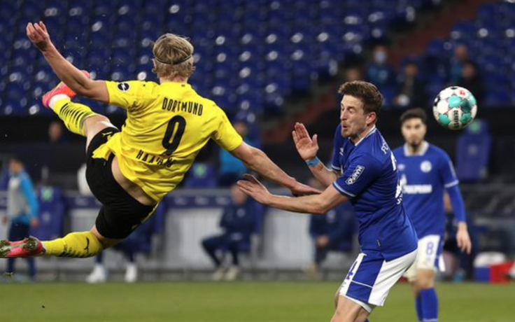 Schalke 0-4 Dortmund: Siêu phẩm của Haaland, Sancho tạo lịch sử