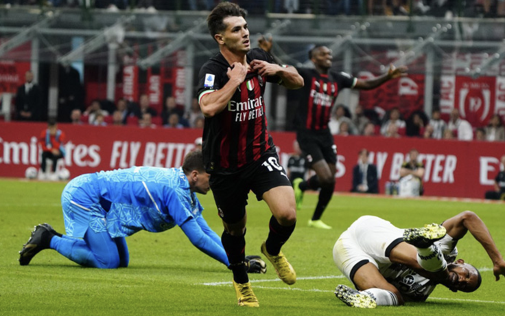 Highlights AC Milan 2-0 Juventus: Stefano Pioli quá "cáo già" so với Max Allegri