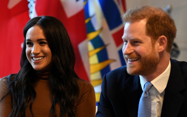 Hoàng gia Anh choáng váng khi vợ chồng Hoàng tử Harry - Meghan muốn 'rút lui'