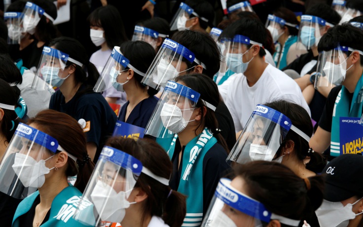 Cải cách y tế khiến giới bác sĩ Hàn Quốc bức xúc giữa căng thẳng chống Covid-19