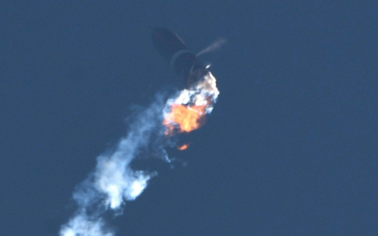 Tên lửa thứ 2 của SpaceX phát nổ, cục hàng không Mỹ sẽ điều tra