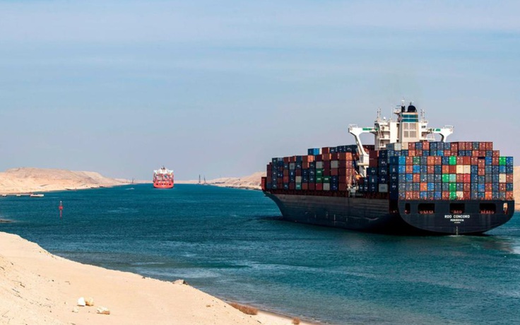 Kênh đào Suez vì sao lại là tuyến vận tải huyết mạch?