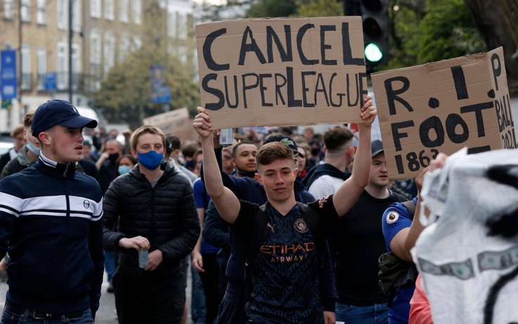 6 CLB Ngoại hạng Anh đồng loạt xin rút, European Super League ‘chết yểu’