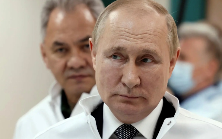 Ngoại trưởng Nga: Chẳng có người tỉnh táo nào lại nói ông Putin bị bệnh
