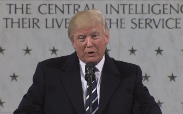 Bản tin Tin nhanh Quốc Tế 22.1: Ông Donald Trump tìm cách hàn gắn quan hệ với CIA