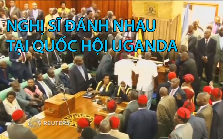 Võ mồm không xong, nghị sĩ Uganda chuyển sang động tay chân