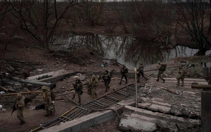 Tổng thống Ukraine kêu gọi Nga ngừng bắn, mở đường kết thúc chiến sự