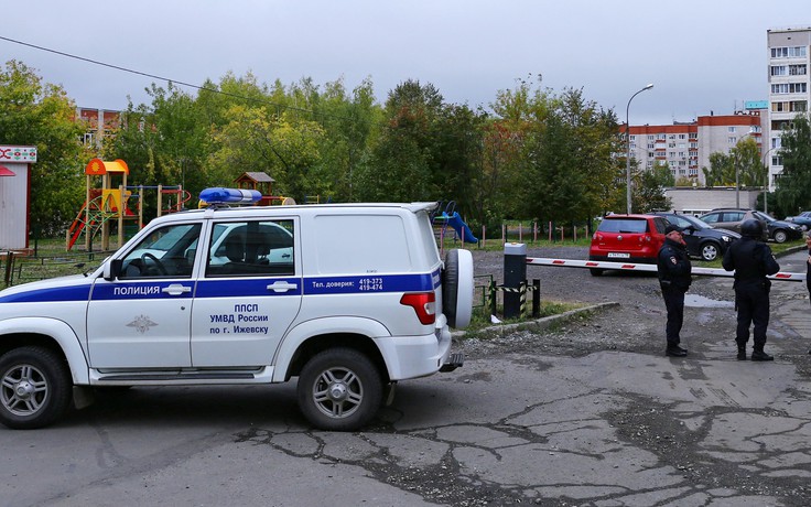 Kẻ tân phát xít xả súng giết 15 người tại trường học Nga rồi tự sát
