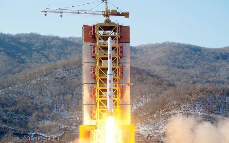 Tình báo Hàn Quốc: Triều Tiên sắp khôi phục xong bãi phóng tên lửa